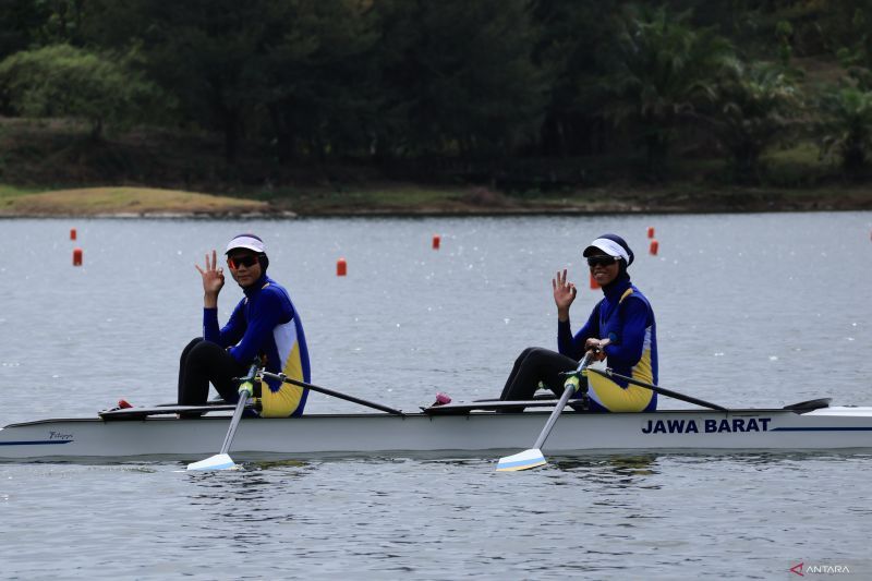 Atlet dayung Olimpiade asal Jawa Barat Melani Putri kembali berjaya di PON