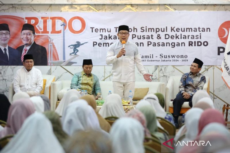 Ridwan Kamil mengaku sudah kirim pesan dan tunggu waktu bertemu Anies dan Ahok