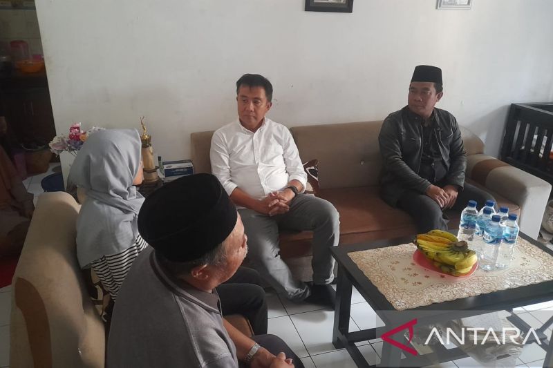 Pj Gubernur Jabar mengakui kurang sosialisasi terkait kerja di luar negeri