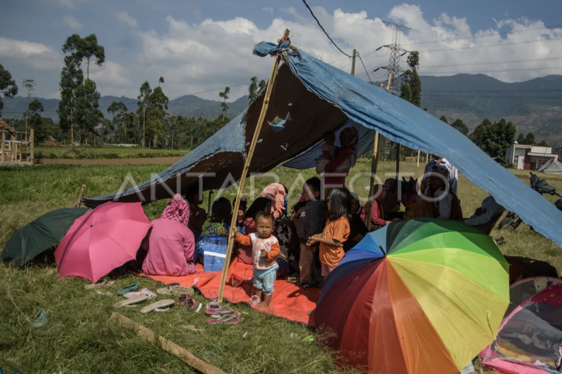 Korban gempa kertasari Kabupaten Bandung