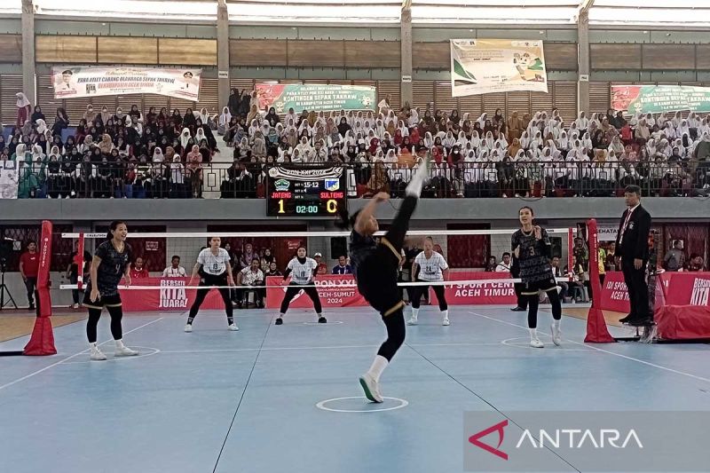 Sepak takraw - Jawa Barat dan Jateng lolos ke final regu putri