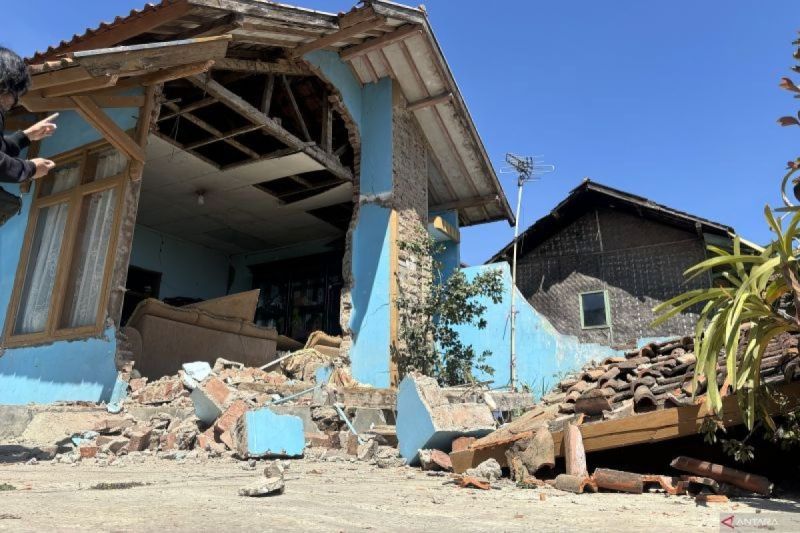 BPBD Cianjur masih mendata dampak gempa Bandung