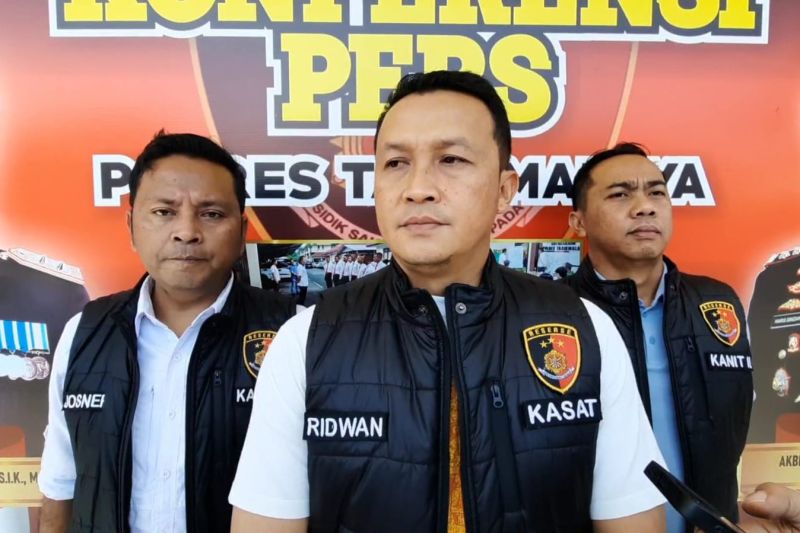 Polres Tasikmalaya mengungkap kasus temuan mayat dalam karung