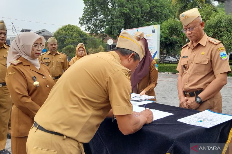 ASN Pemkab Garut ikrar netral pada Pilkada 2024