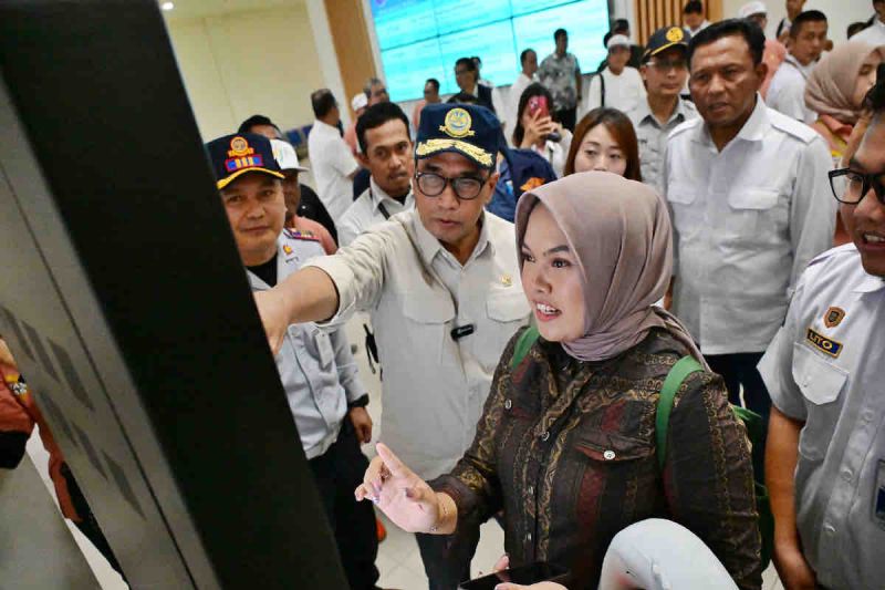 Menhub: Jadikan Terminal Leuwipanjang Bandung model percontohan