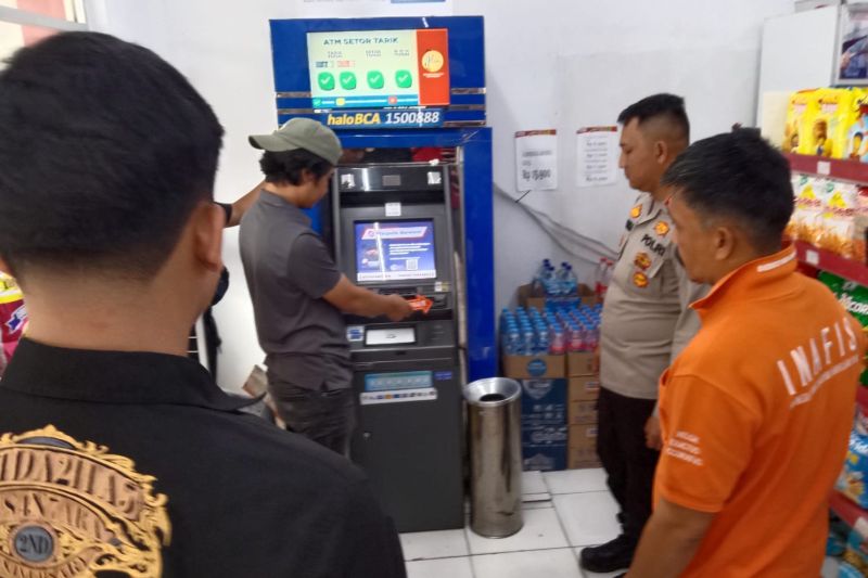 Komplotan pembobol uang ATM ditangkap Polres Tasikmalaya Kota