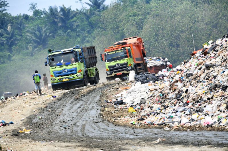 Pemprov Jabar batasi sampah ke Sarimukti dan dorong pengelolaan mandiri