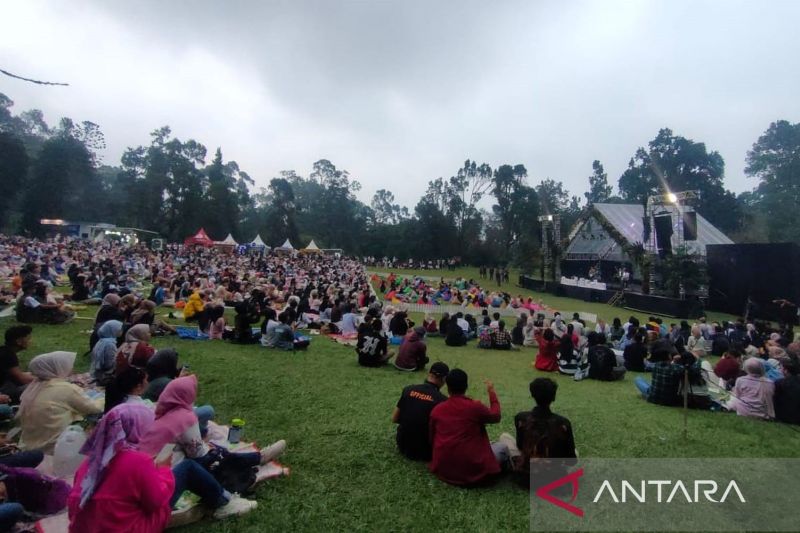 Pemkab Cianjur mendukung kegiatan tempat wisata dongkrak angka kunjungan