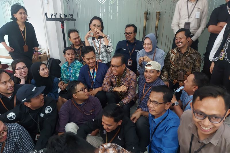 Pratikno pamitan dan mengungkapkan kesan mendalam terkait kerja keras Jokowi