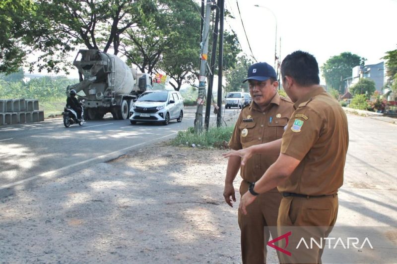 Pemkab Bekasi tuntaskan perbaikan infrastruktur jalan hingga akhir tahun