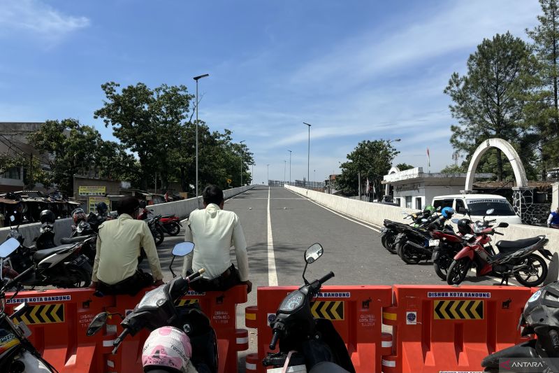 Jalan Layang Ciroyom Bandung dapat dilintasi 23 Oktober