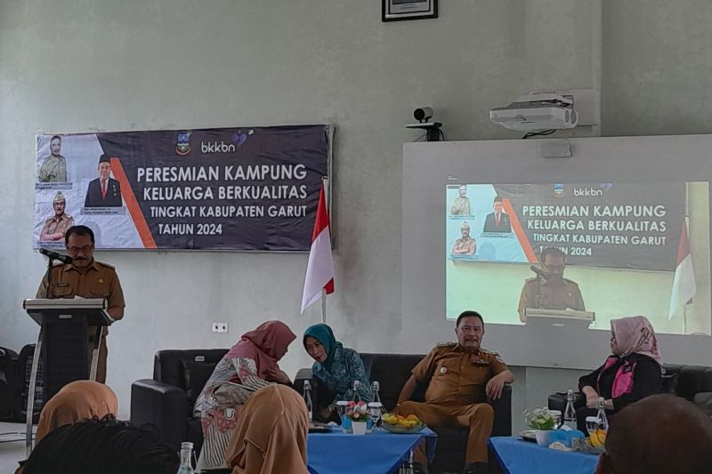 Garut bentuk Kampung Keluarga Berkualitas di seluruh desa