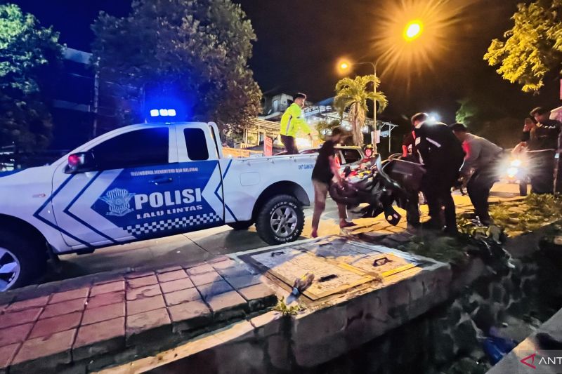 Seorang pengendara motor perempuan tewas akibat kecelakaan di Kota Bogor