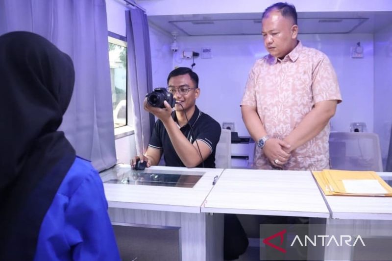 Kantor Imigrasi Cianjur layani paspor simpatik haji 2025