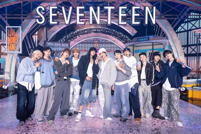 Segini harga tiket konser SEVENTEEN 