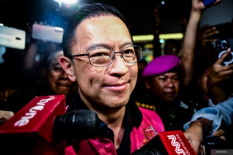 Tom Lembong terjerat kasus korupsi impor gula - ANTARA News Nusa Tenggara  Barat - Berita Terkini Nusa Tenggara Barat