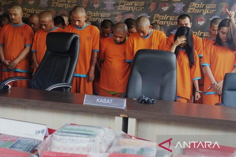 Polres Cianjur menangani 35 kasus narkoba dengan 45 tersangka