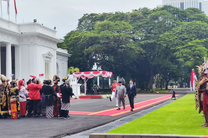 Presiden Prabowo terima kunjungan kenegaraan perdana dari PM Singapura