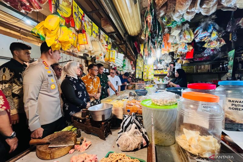 Forkopimda Kota Bogor memastikan harga pangan di pasar stabil