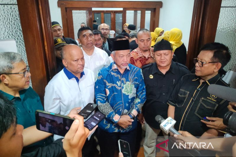 ASIH akui optimistis di Pilgub Jabar meski survei menangkan Dedi-Erwan