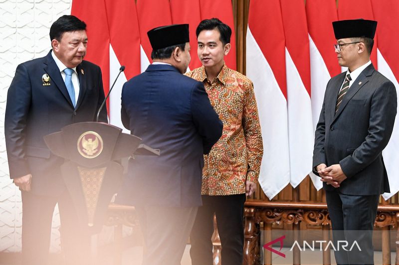 Presiden Prabowo sampaikan keterangan sebelum lawatan ke luar negeri