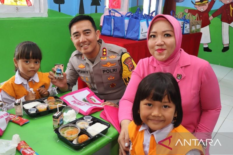 Polres Cianjur gelar program makan segar dan bergizi gratis kepada siswa TK