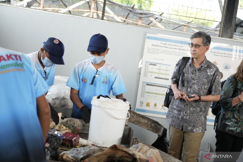 Pemkab Bandung mengoptimalkan TPS3R untuk selesaikan sampah di desa