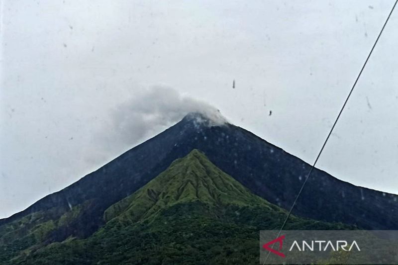 Warga diharapkan mewaspadai guguran lava Gunung Karangetang-Sulut ...