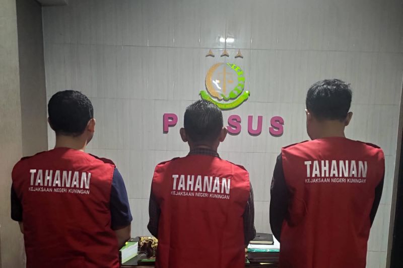 Kejari Kuningan tetapkan 3 tersangka terkait kasus kredit fiktif