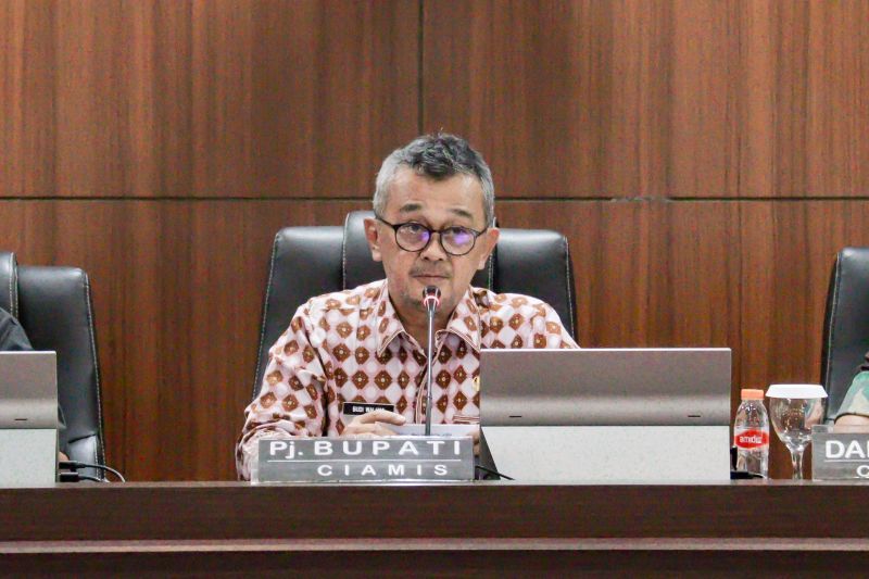 Pj Bupati Ciamis pastikan TPS dibangun di lokasi aman - mudah diakses