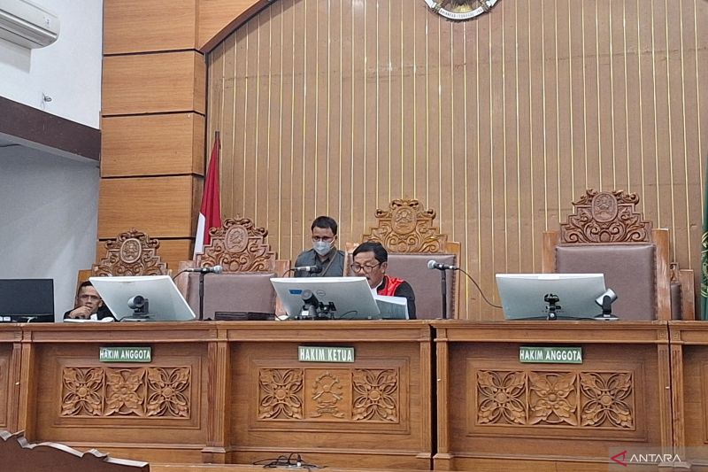 Hakim tolak permohonan praperadilan Tom Lembong