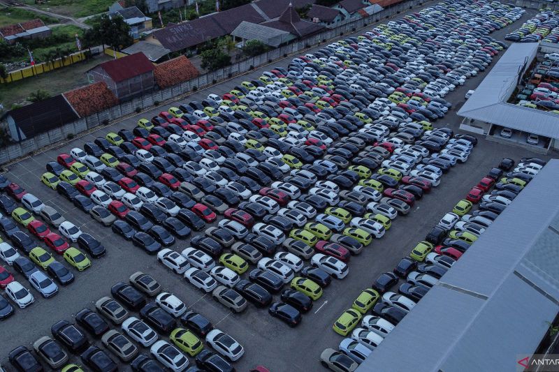 Penjualan Mobil 2025 di Indonesia: Pabrikan China Naik Daun, Denza Salip Merek Senior!