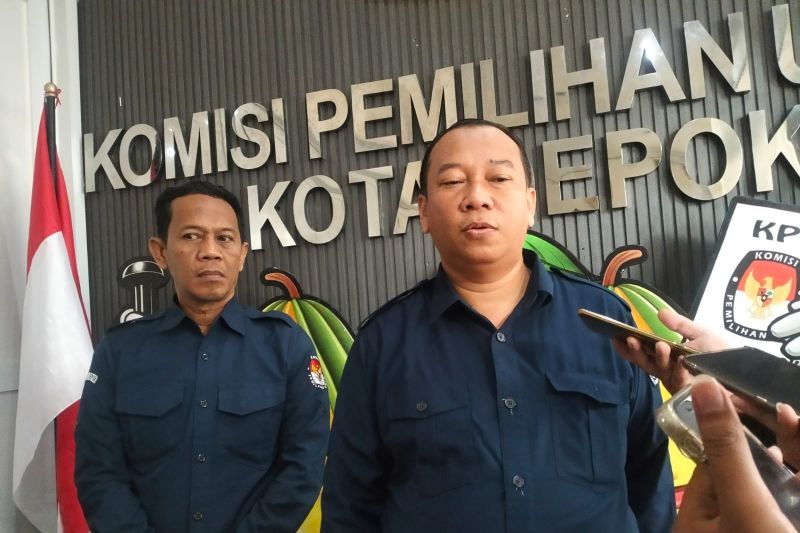 KPU Depok menetapkan pasangan Supian-Chandra mengungguli Imam-Ririn