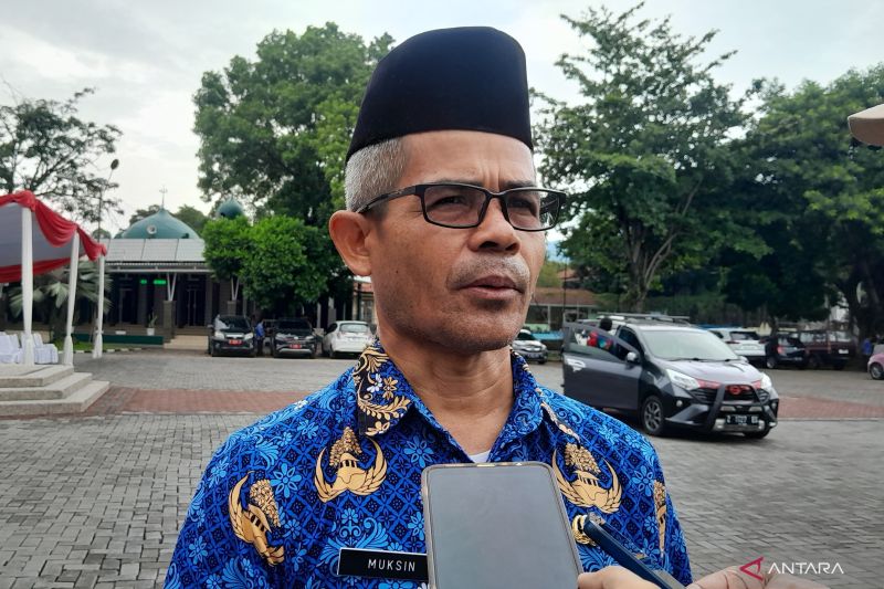 Pemkab Garut menunggu regulasi pusat tetapkan kenaikan UMK 2025