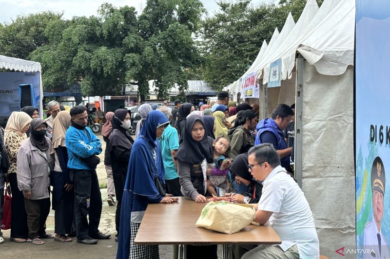 Pemkot Bandung gelar operasi pasar murah di 6 kecamatan