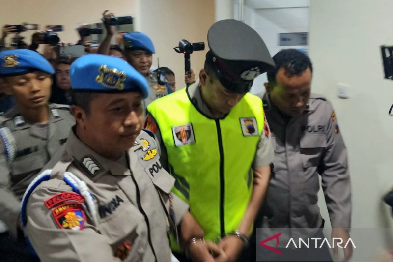 Polisi penembak siswa di Semarang diberhentikan tidak dengan hormat