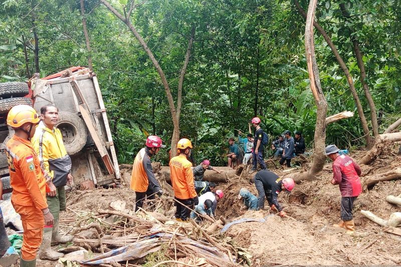 Bupati meminta BMKG lakukan modifikasi cuaca di Kabupaten Sukabumi