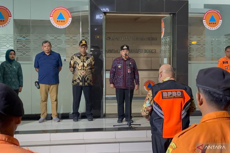 Pemkab Bogor distribusikan bantuan logistik senilai Rp100 juta ke Sukabumi