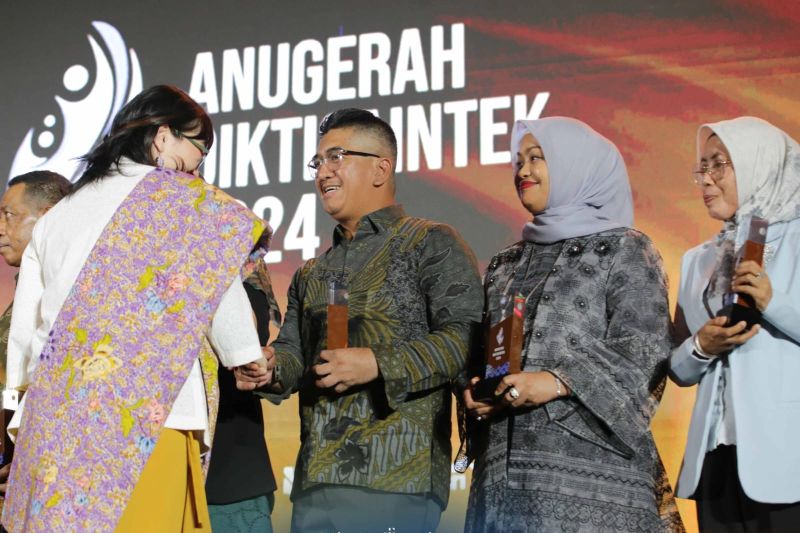 UI sabet 12 penghargaan Kemdiktisaintek pada anugerah Diktisaintek