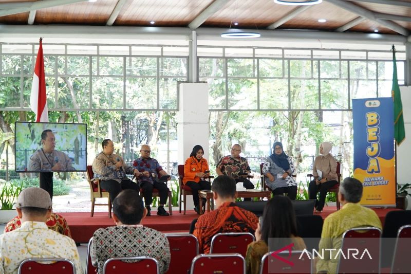 Jabar menyiagakan DRU di 19 titik antisipasi jalan putus akibat bencana