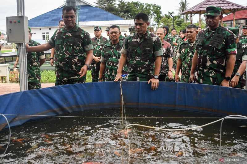 Wakasad tinjau dapur Badan Gizi Nasional di Palembang