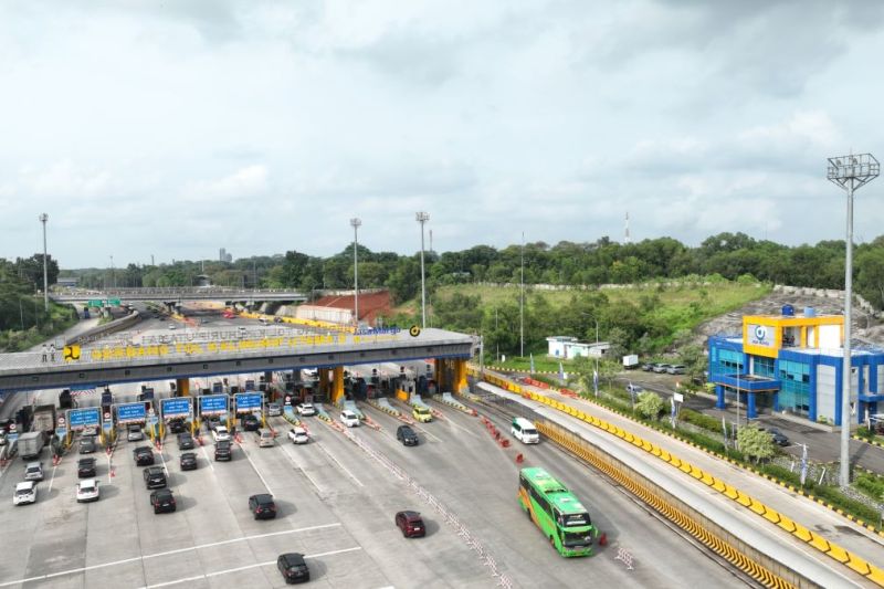 Lalin di Jalan Tol Jabotabek dan Jabar meningkat