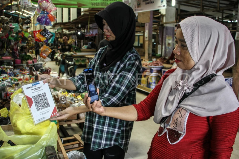 Pembayaran melalui QRIS tidak dikenakan PPN 12 persen