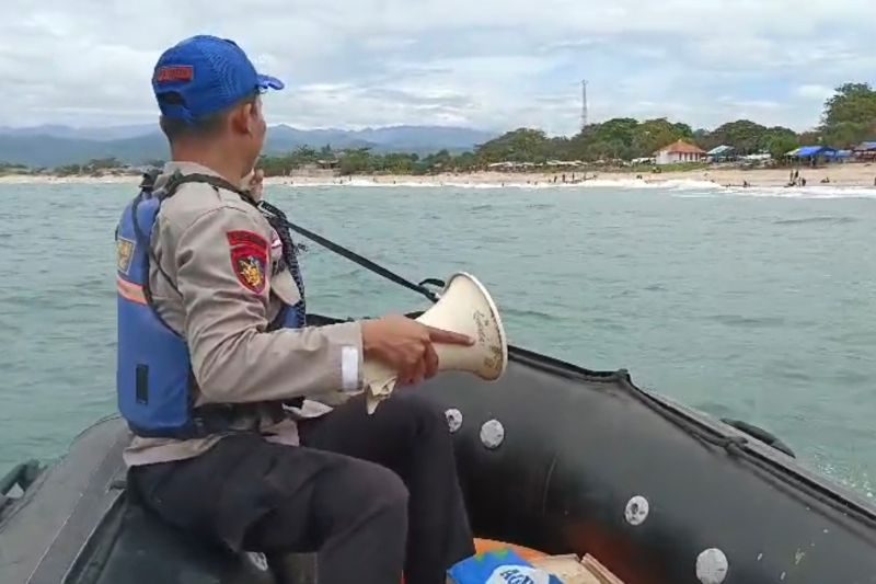 Satpolairud Garut patroli antisipasi kecelakaan laut