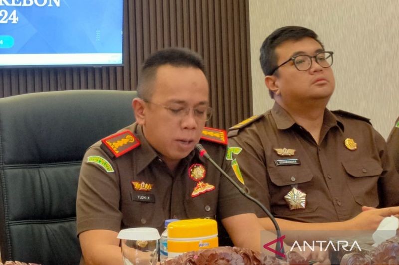 Kejari Cirebon selesaikan 11 perkara lewat 