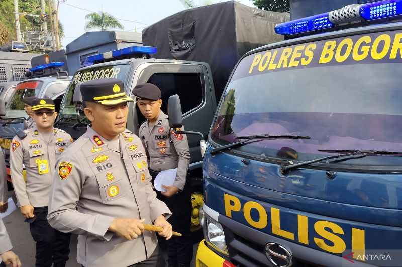 Kapolres Bogor pecat 2 anggota terlibat narkoba dan penipuan