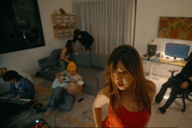Tren Lagu 'Garam dan Madu' di TikTok: Lirik dan Makna yang Mendalam