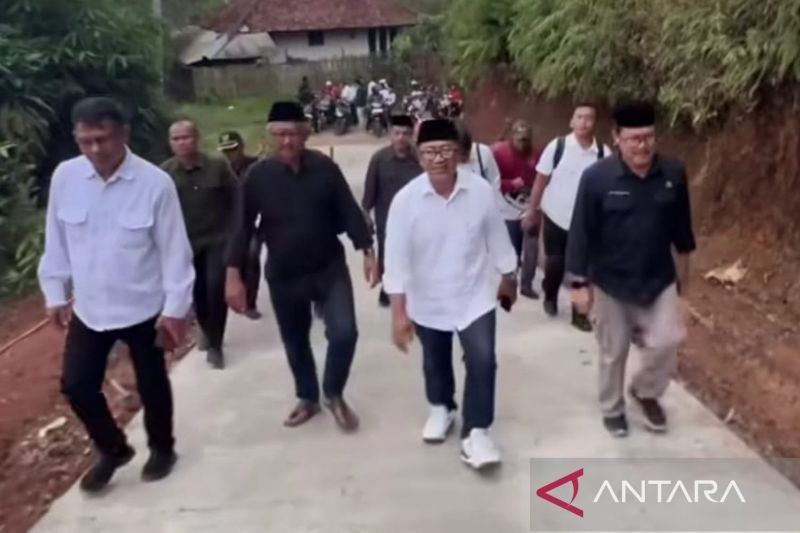 Pemkab Cianjur : Pembangunan 334 km jalan kabupaten tuntas tahun ini