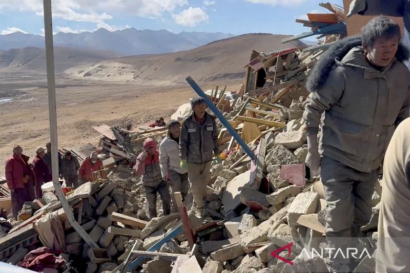 Gempa dahsyat guncang Tibet, China, menewaskan sedikitnya 126 orang