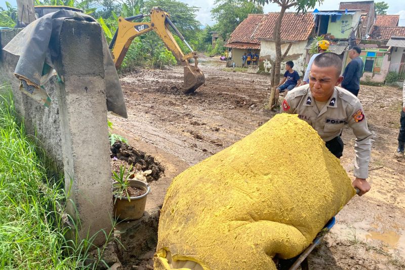 BPBD Garut asesmen daerah terdampak banjir dan longsor